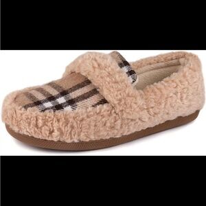 Women's Cozy Casual Slippers Fuzzy Fleece Lining and Memory Foam House Shoes